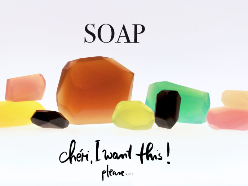 Chérie, I want this! Pelle soap stones