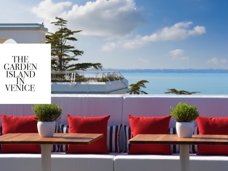 A garden in Venice is great luxury. Stay at the JW Marriott and enjoy a park