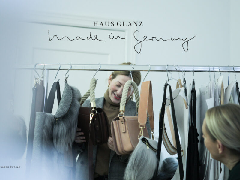 Things that give me a sense of time and beauty, Haus Glanz