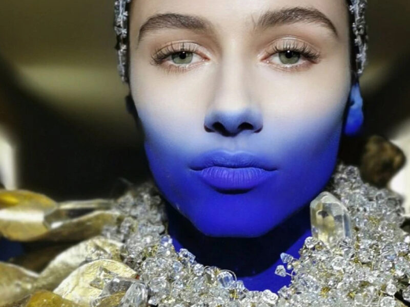 Make-up couture