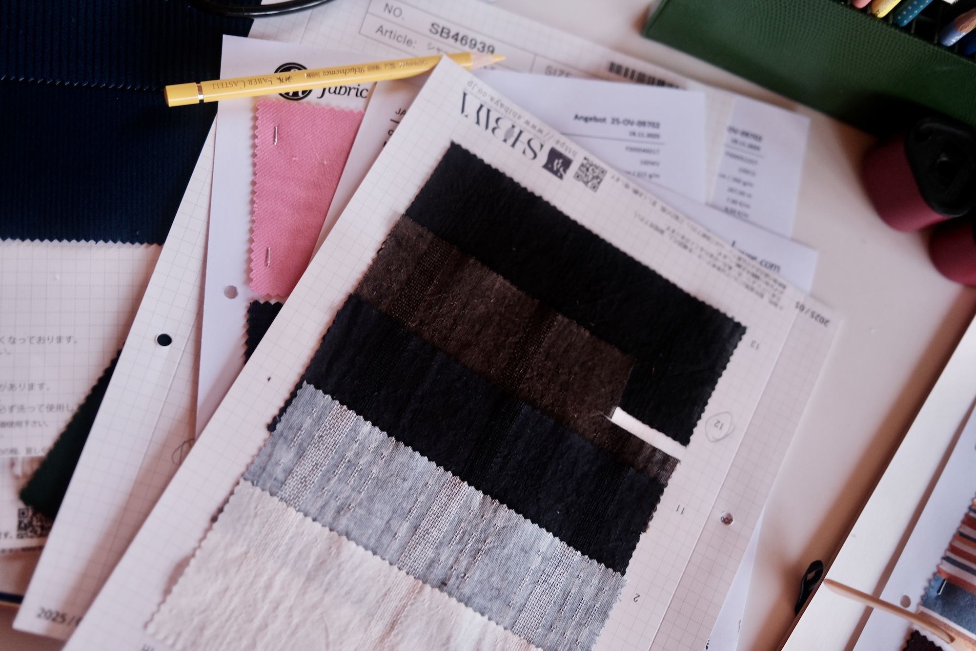 Fabric development, Jasmin Khezri Collection Fall/Winter 2026