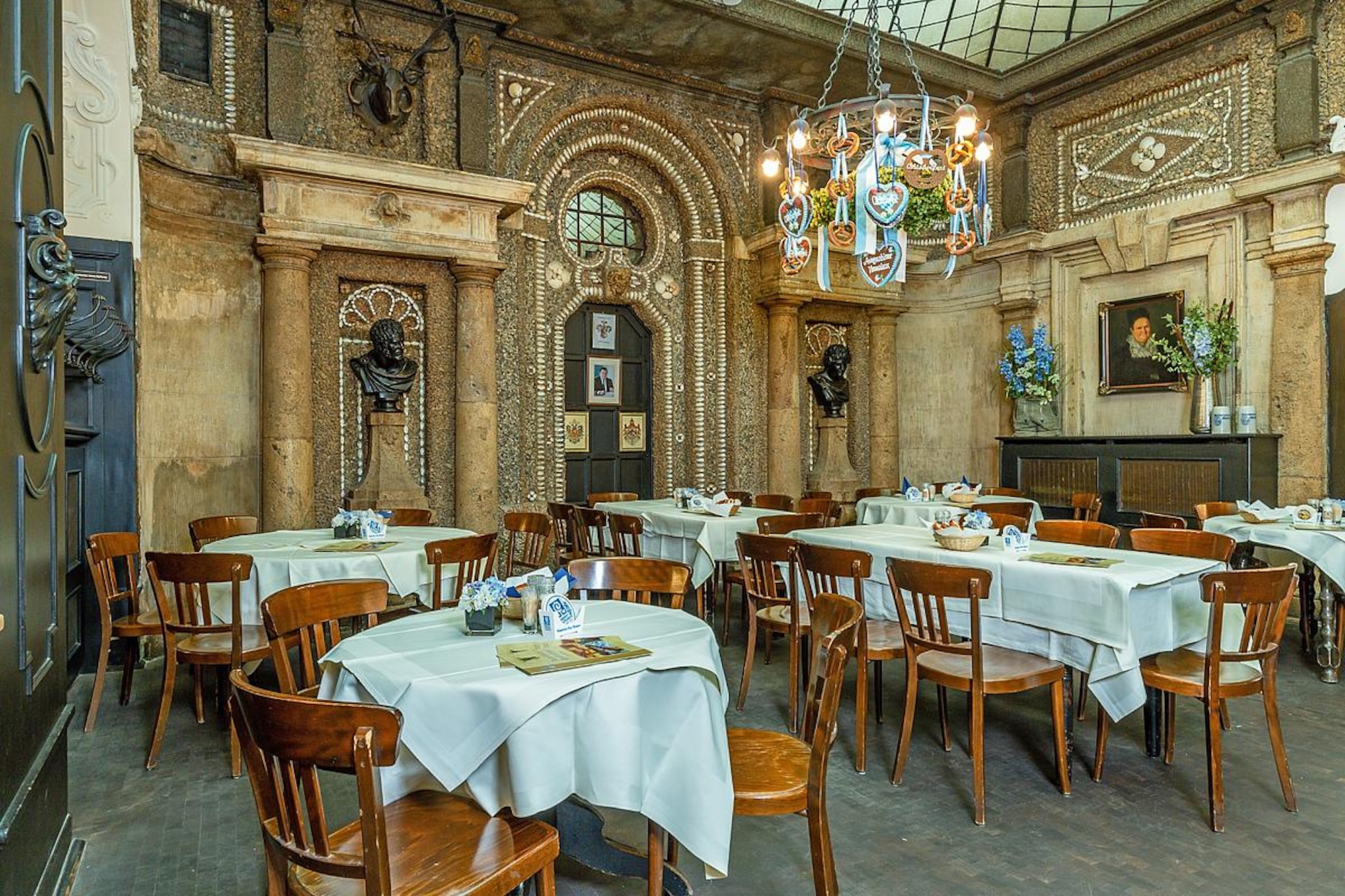 The shell decorated Muschelsaal at Augustiner Stammhaus in Munich